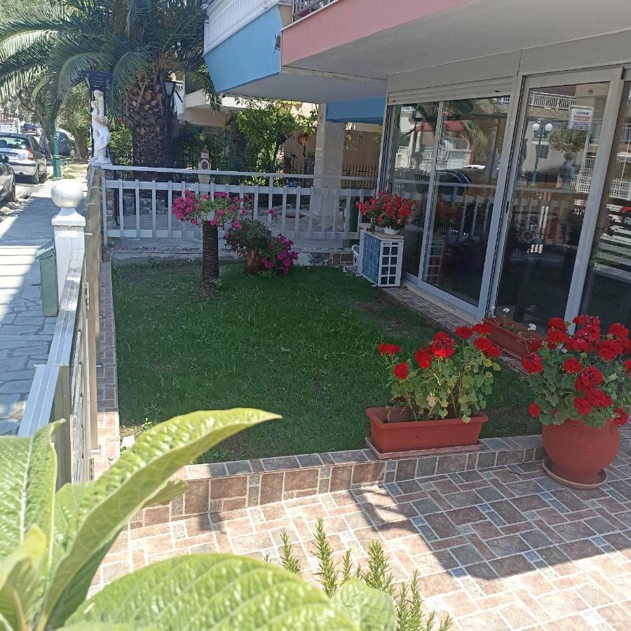 四季2号公寓式酒店 Paralía 外观 照片