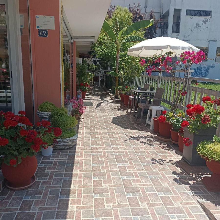 四季2号公寓式酒店 Paralía 外观 照片